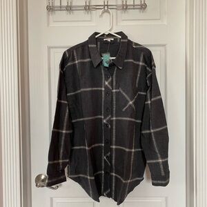 NWT Maurices Gray Plaid Shirt